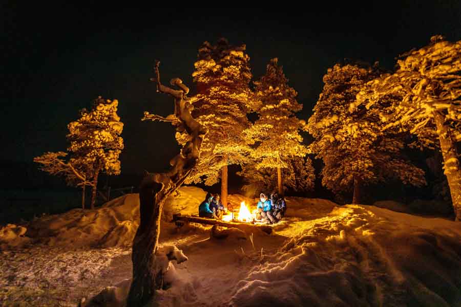 kampvuur in de avond