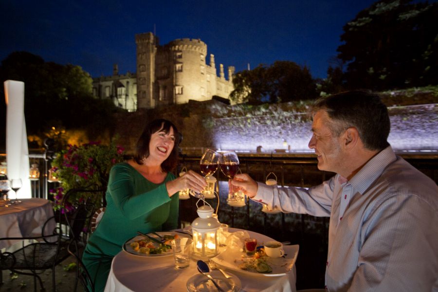 Kilkenny Castle autorondreis Ierland B&B