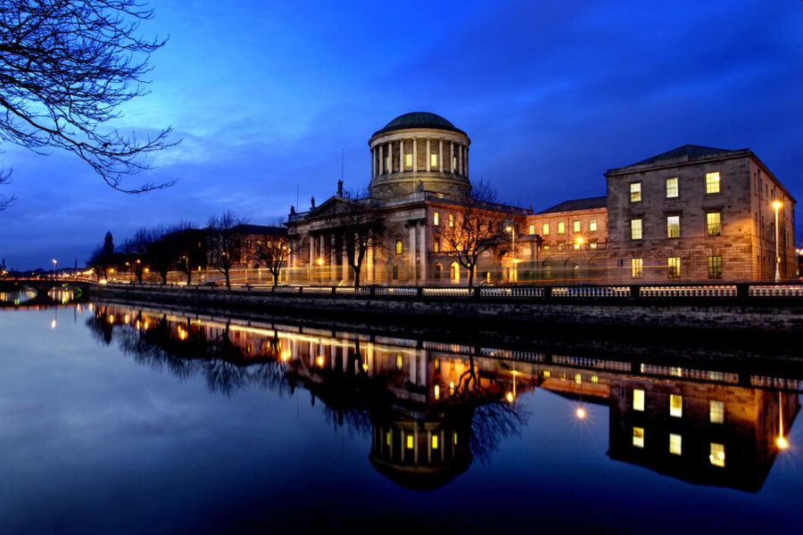 Dublin Four Courts autorondreis Ierland B&B’s