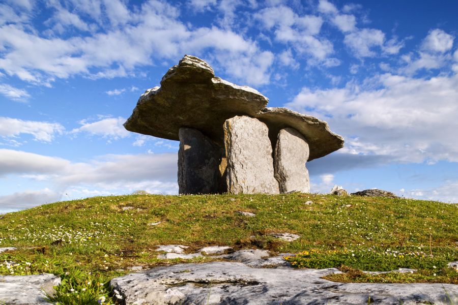 Poulnabrone dolmen County Clare Ierland