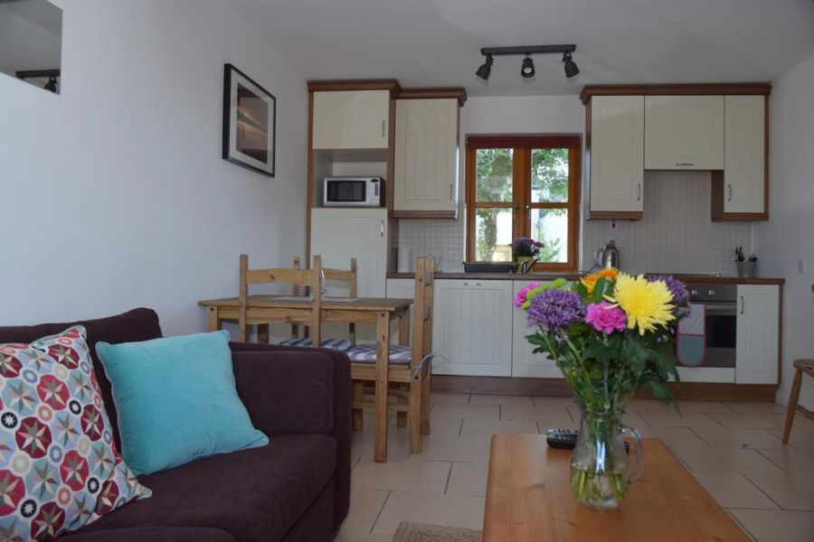 Burren Court Cottages, Ballyvaughan