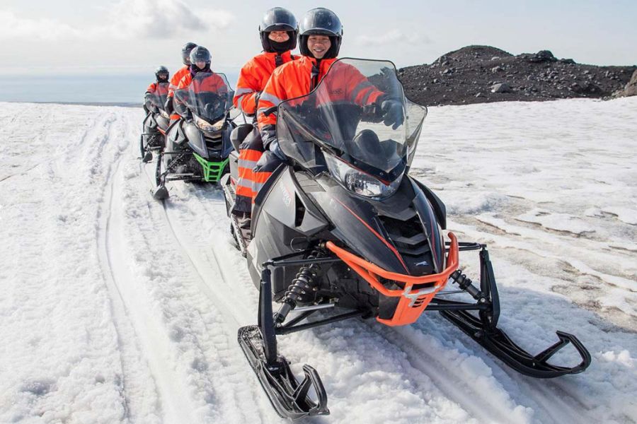 Sneeuwscootertocht Myrdalsjokull Gletsjer