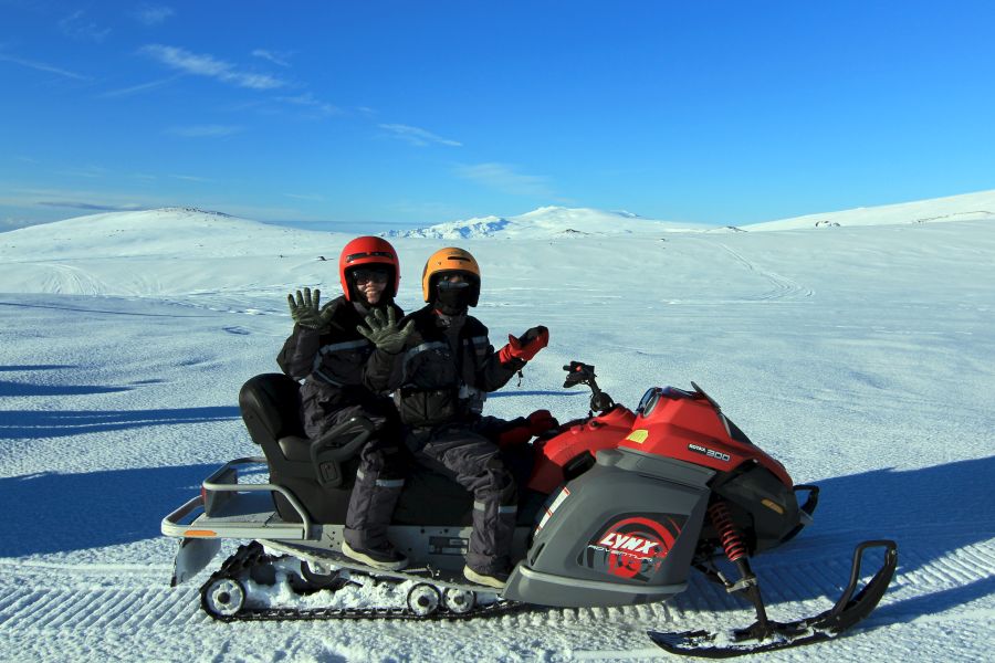 Sneeuwscootertocht Myrdalsjokull Gletsjer