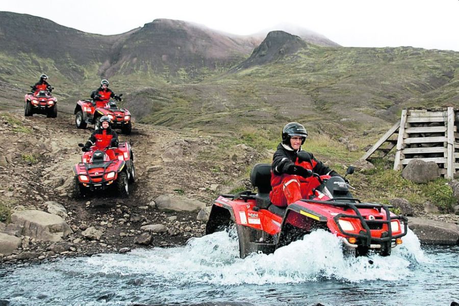 ATV quad biking IJsland