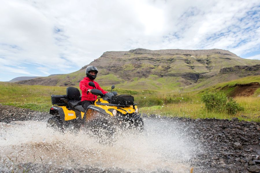 ATV quad biking IJsland