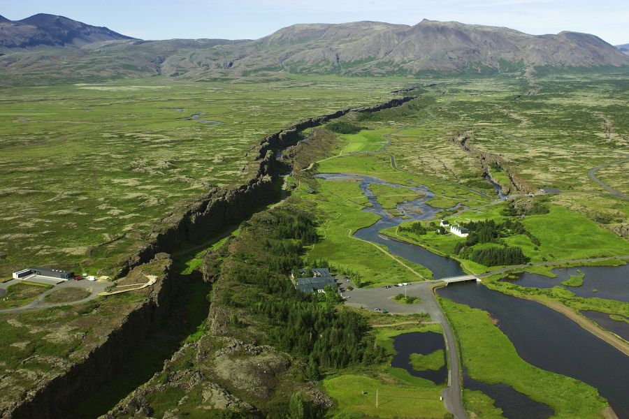 Vliegreis Kennismaking Met  IJsland incl.excursies