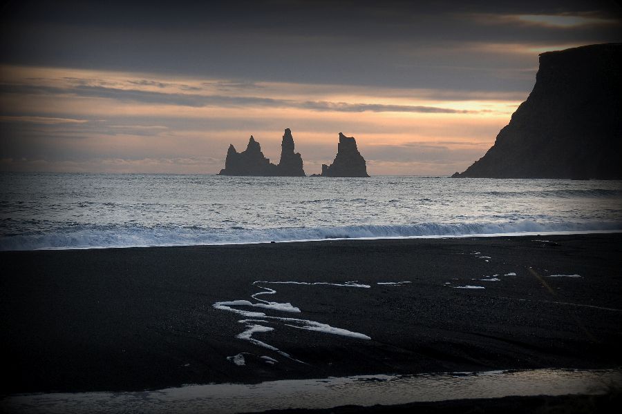 Vik Reynisfjara zwart strand IJsland
