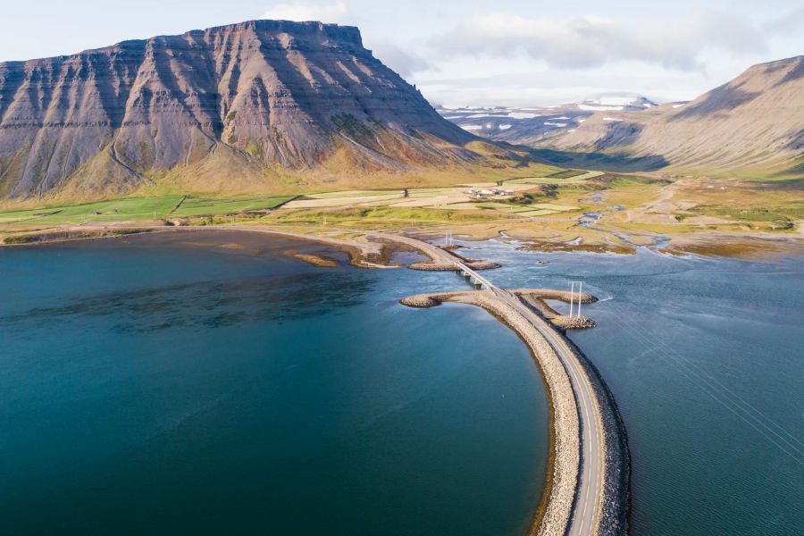 Thingeyri Autorondreis IJsland