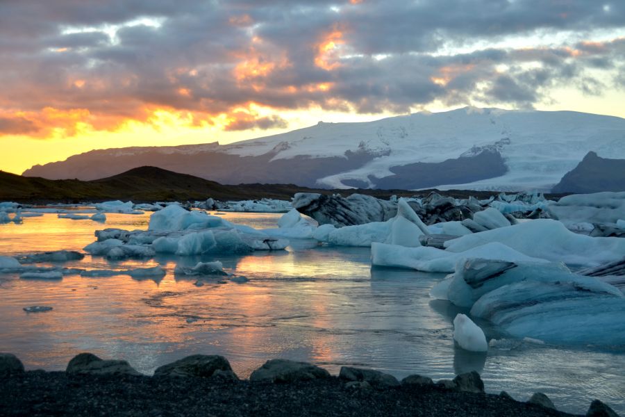 Jökulsarlon ijsbergenmeer IJsland