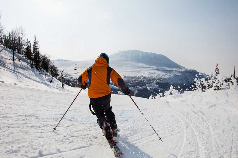 Skiër in Gausta