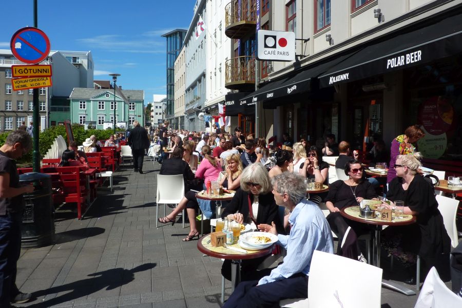 Terrassen op Austurvollur in Reykjavik